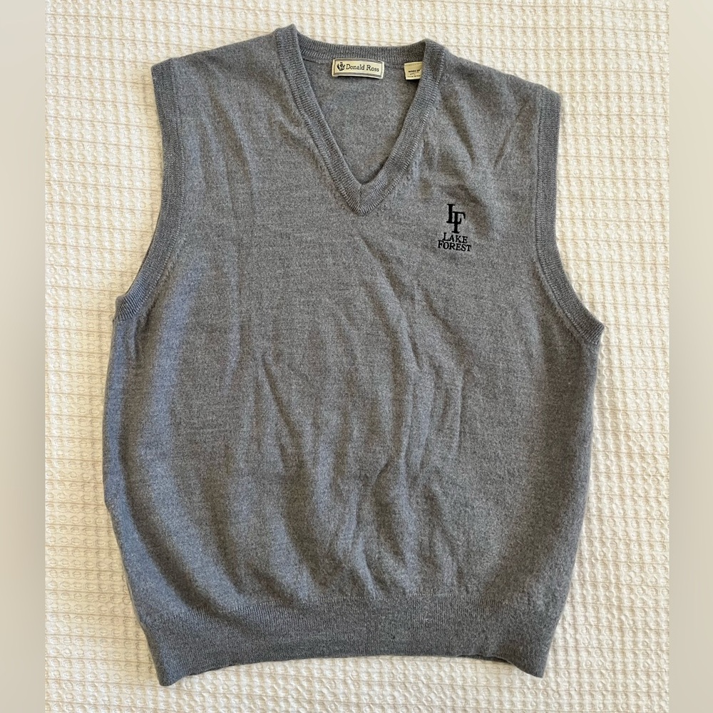 Vintage Donald Ross Merino Wool Sleeveless Sweater Vest ~ Lake Forest